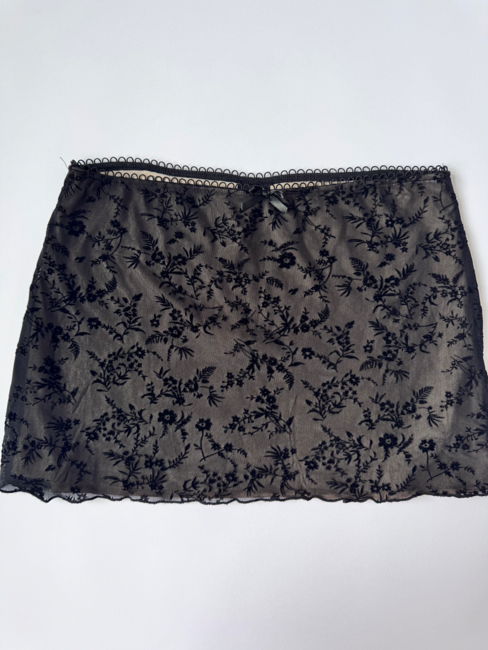 Falda Lace